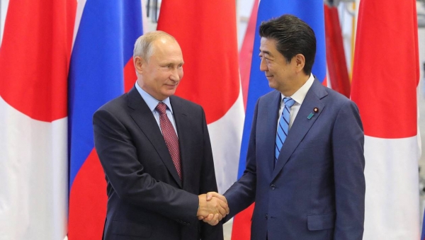 Putin dụ Nhật gia nhập quỹ đạo Nga-Trung nhưng không thành