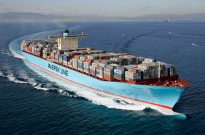 Hoạt động bồi đắp của Trung Quốc ở Biển Đông tác động đến vận tải mậu dịch biển