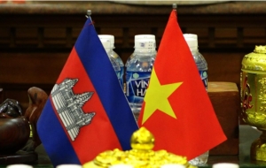 Việt Nam – Campuchia : Động hướng khác nhau làm sao tránh &quot;bẫy&quot; ?