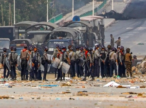 Liên Hiệp Quốc tố cáo Miến Điện &quot;chìm trong vòng xoáy bạo lực&quot;