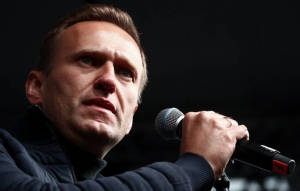 Nhà đối lập Nga Alexei Navalny lại bị đầu độc thêm một lần nữa ?