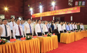 Đảng cộng sản Việt Nam đối diện với tiền và tổ chức đảng