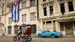 Điểm báo Pháp - Cuba tàn tạ sau 65 năm cộng sản