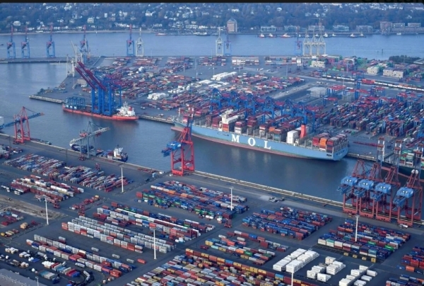Liên Âu : Đức muốn nhượng cảng Hamburg cho Trung Quốc