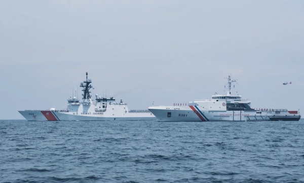 Biển Đông : Trung Quốc có thể cân bằng sức mạnh quân sự với Mỹ ?