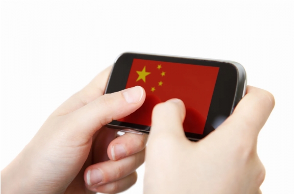 Trung Quốc sợ smart phone – Đài Loan sợ ma túy lưu hành trong giới lao động Việt