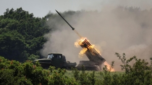 Điểm báo Pháp - Ukraine rất cần vũ khí phòng không