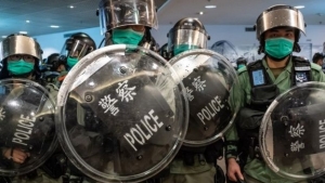 Bắc Kinh làm áp lực, Đài Loan và Hồng Kông kháng cự
