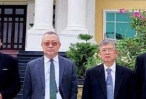 Hai luật sư Việt Nam tị nạn tại Mỹ bị xóa tên