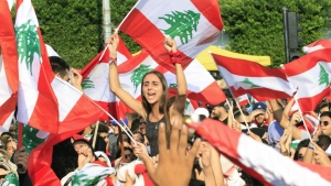 Điểm báo Pháp – Lebanon kêu gọi chống giới lãnh đạo bám quyền