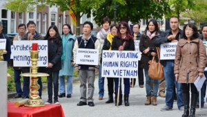 Nhân quyền Việt Nam trong năm 2017 : tồi tệ