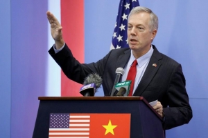 Cựu Đại sứ Mỹ tại Việt Nam : Trump muốn tôi gửi trả 8.000 người tị nạn Việt Nam