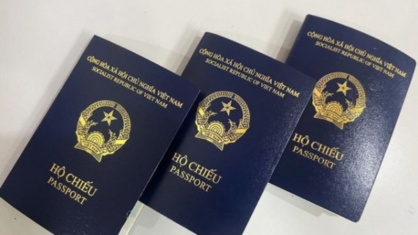 Hộ chiếu mới của Việt Nam có vấn đề và việc xin visa vào Mỹ