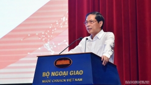 Bộ trưởng ngoại giao Việt Nam bị triệu sang Quảng Tây ?