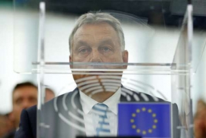Châu Âu chia rẽ trong việc trừng phạt Hungary