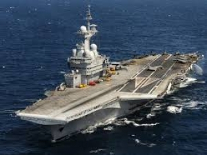 Biển Đông : Đài Loan tập trận, Pháp đưa hàng không mẫu hạm vào