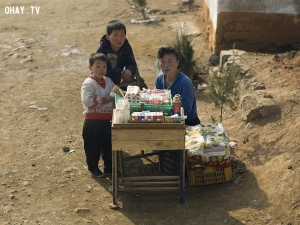 Trung Quốc bỏ kế hoạch phá sông Mekong, gia tăng yểm trợ kinh tế, Bắc Triều Tiên thiếu lương thực