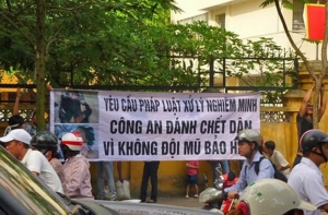Nhân quyền Việt Nam tồi tệ : tra tấn và chết trong đồn công an