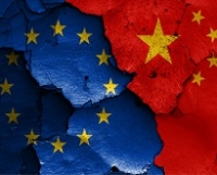 Điểm báo Pháp – Trung Quốc : Châu Âu giữ khoảng cách với Mỹ