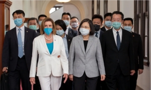 Điểm báo Pháp - Nancy Pelosi thành công trong chuyến thăm Đài Loan