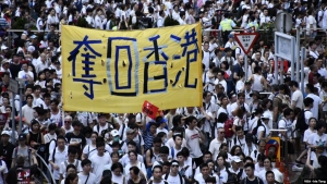 Dân Hồng Kông tiếp tục chống luật dẫn độ