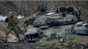 Điểm báo Pháp – Ukraine : Phương Tây chọn đúng chiến lược