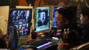 Giới trẻ Trung Quốc bị siết thời gian chơi game trên mạng