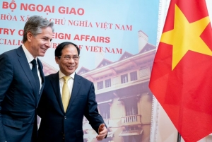 Việt Nam đón Blinken : Có bước ngoặt nào trong quan hệ hay không ?
