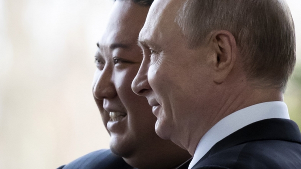 Putin phải lụy Kim Jong-un