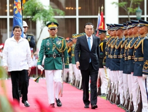 Biển Đông : Tổng thống Philippines Duterte sập bẫy Trung Quốc ?