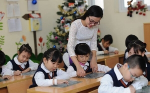 Giáo dục Việt Nam một thập niên qua : mọi căn cơ chưa được giải quyết