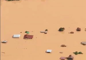 Thảm họa vỡ đập trên sông Mekong : một thí dụ ở Lào