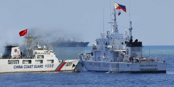 Biển Đông, mặc Trung Quốc hăm dọa, Philippines vẫn dửng dưng