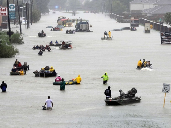 Bão Harvey : bài học cho Donald Trump về biến đổi khí hậu