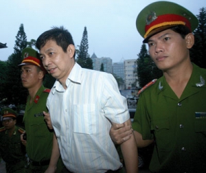 Trần Huỳnh Duy Thức bị cản trở thăm nuôi