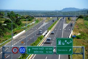 Nếu Trung Quốc làm đường cao tốc ở Việt Nam theo kiểu &#039;còn Đảng - còn mình&#039;...